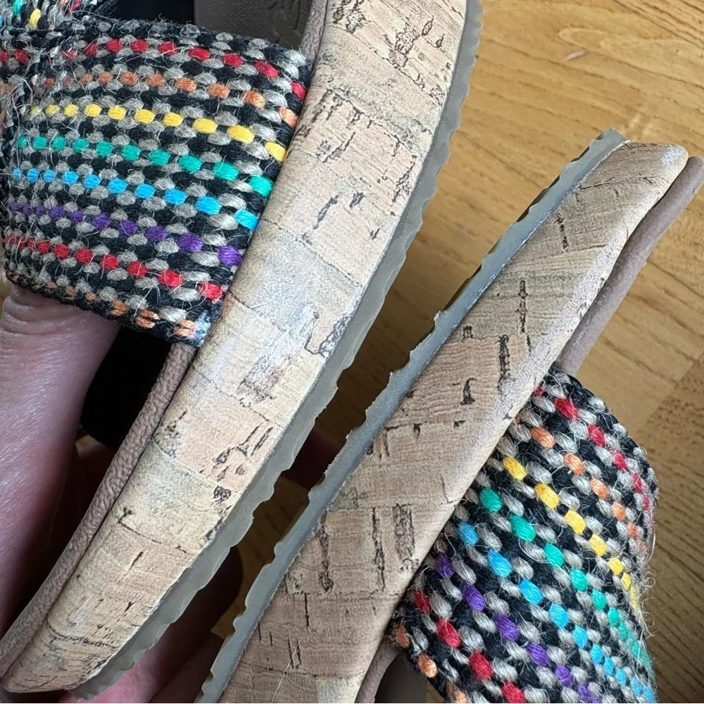 Skechers Beverlee Delighted Wedge Sandals Multi Rainbow Luxe Foam Womens Size 10